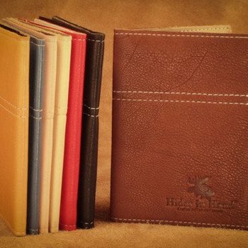 LEATHER PASSPORT HOLDER