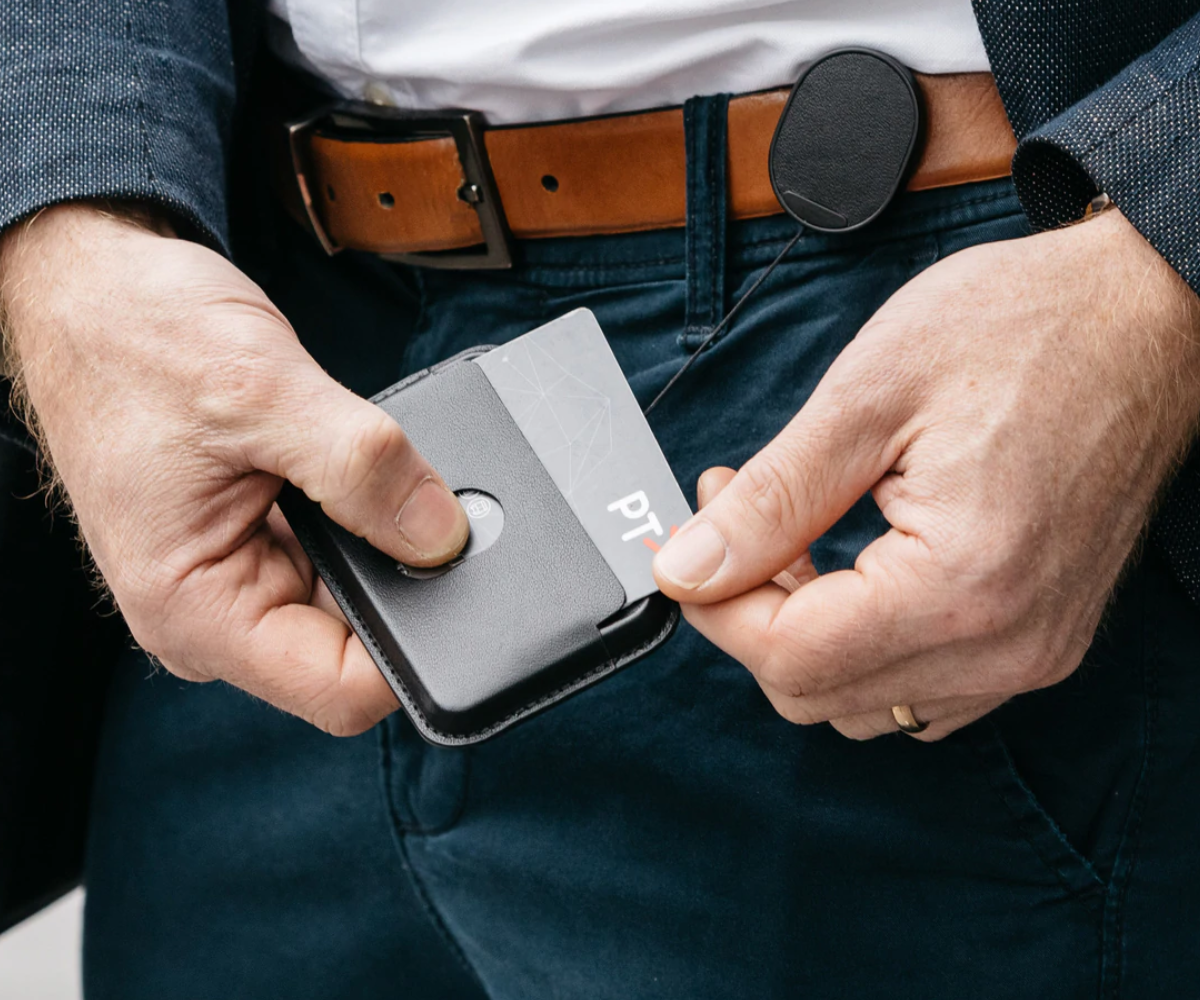 Orbitkey Id Card Holder Pro