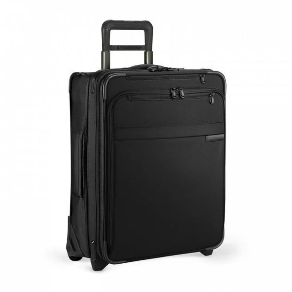 briggs and riley baseline international carry on spinner