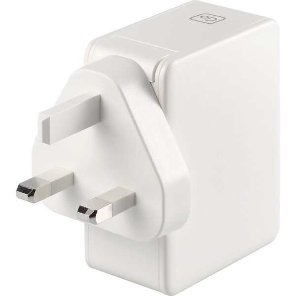 GO TRAVEL WORLDWIDE USB CHARGER 4.8A (575)