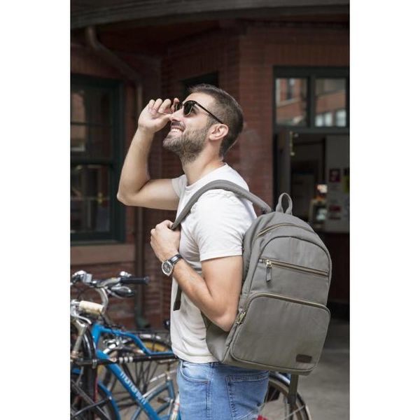 travelon slim backpack
