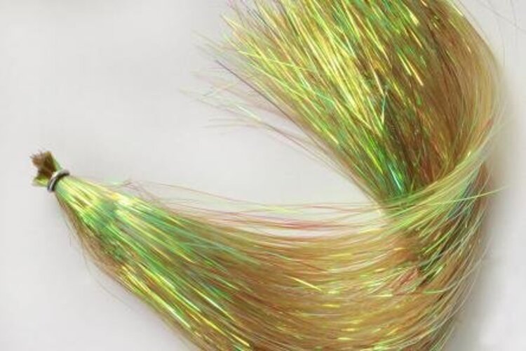 Hareline Dubbin Dyed Pearl Flashabou