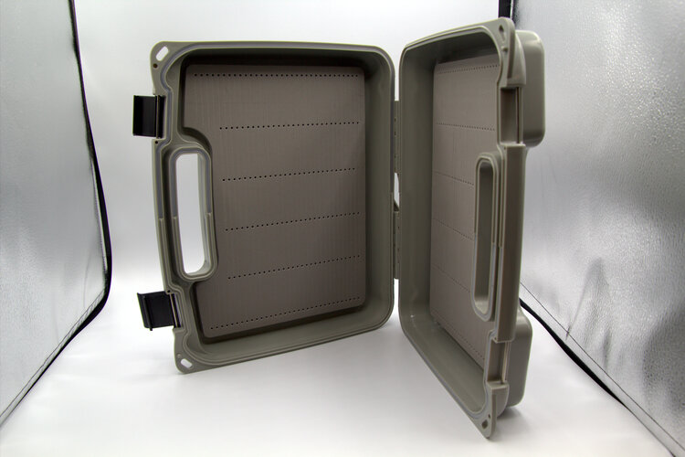 Ugly Bug Fly Shop Teton streamer/salt box