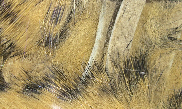 Hareline Dubbin HARELINE BARRED RABBIT STRIPS