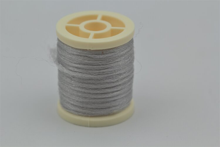 Hareline Dubbin ANTRON YARN SPOOLED