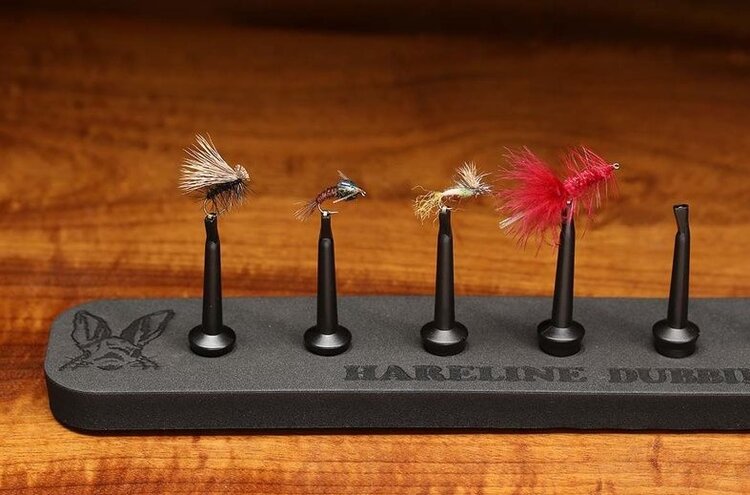 Hareline Dubbin HARELINE CENTER STAGE FLY DISPLAY