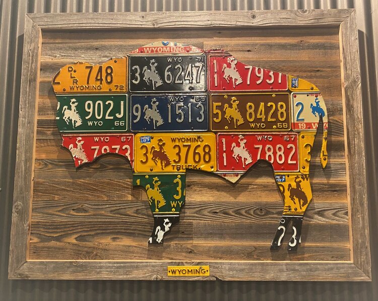 CODY'S FISH WYOMING BUFFALO LICENSE PLATE ART