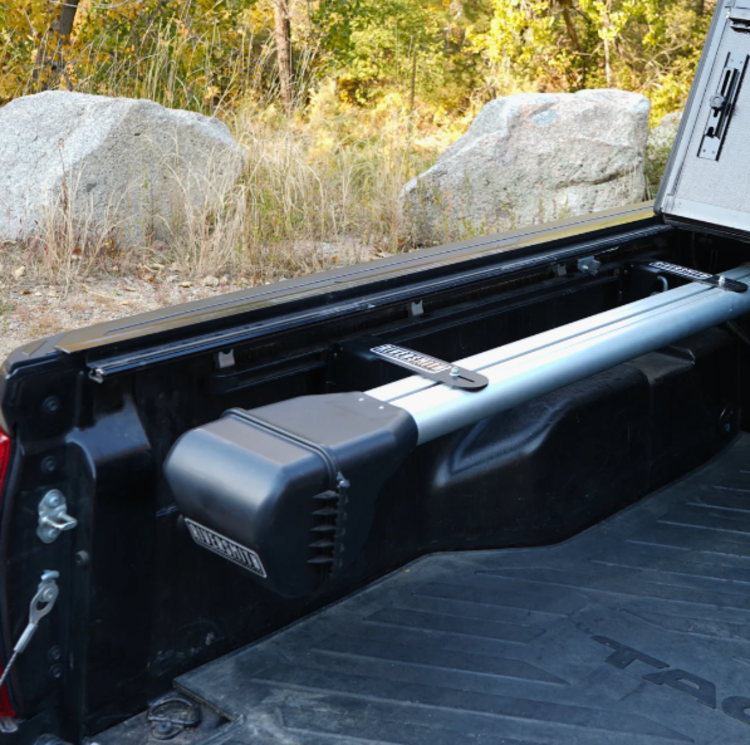 RIVERSMITH SHORTCUT RIVER QUIVER WITH TRUCK BED MOUNT