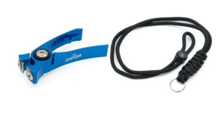 Umpqua Feather Merchants RIVER RUN NIPPER W/LANYARD