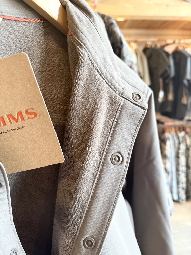 SIMMS M'S HARBOR SHACKET STURGEON WITH UGLY BUG LOGO