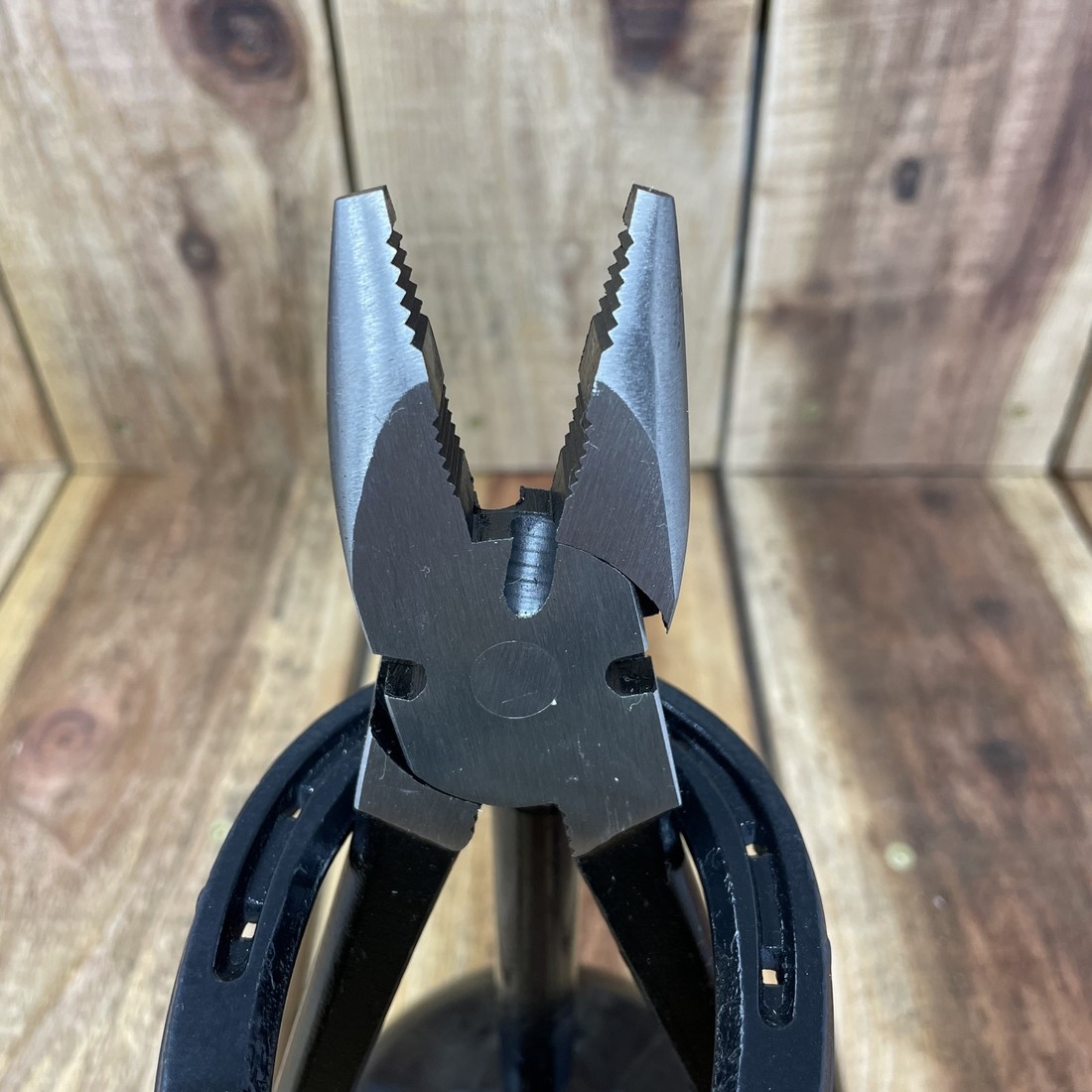 Round Nose Pliers - Intercable