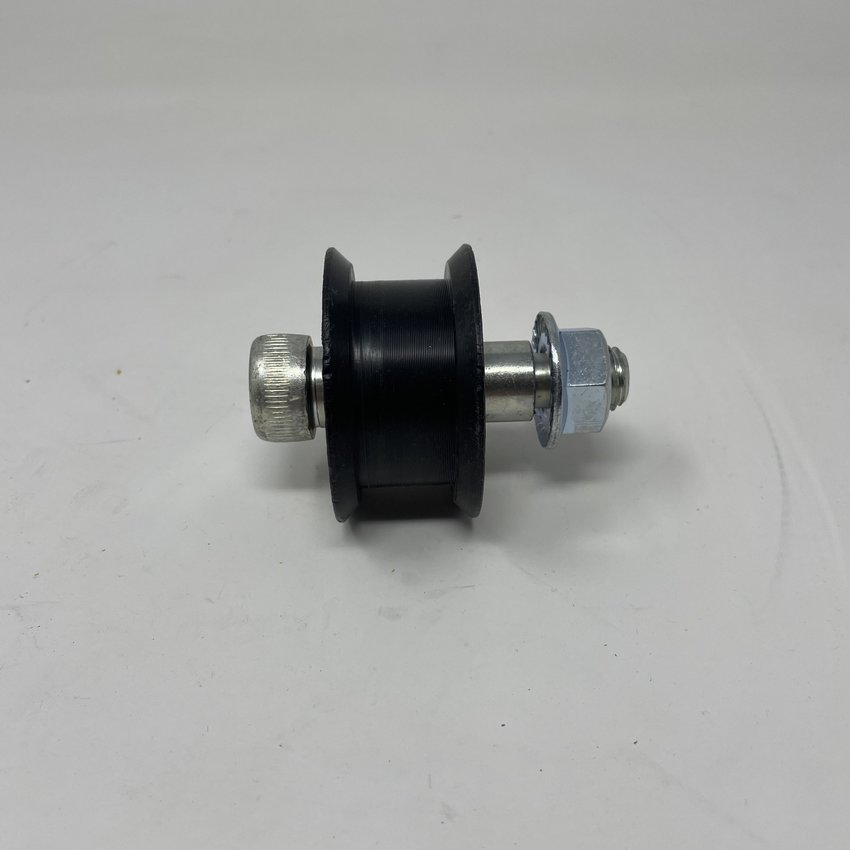 IDLER WHEEL ASSEMBLY W/BOLT AND NUT  TYM 1000/2000