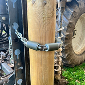 BUSHPIG Mast Chain Roller
