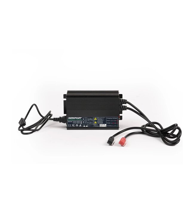 Newport Vessels 24V LoPRO Battery Charger