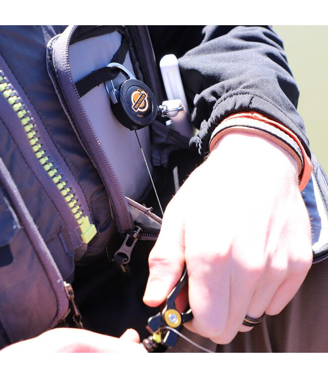 Yakattack Double Attachment Clip-On Retractor With Dual 18in Nylon Cord