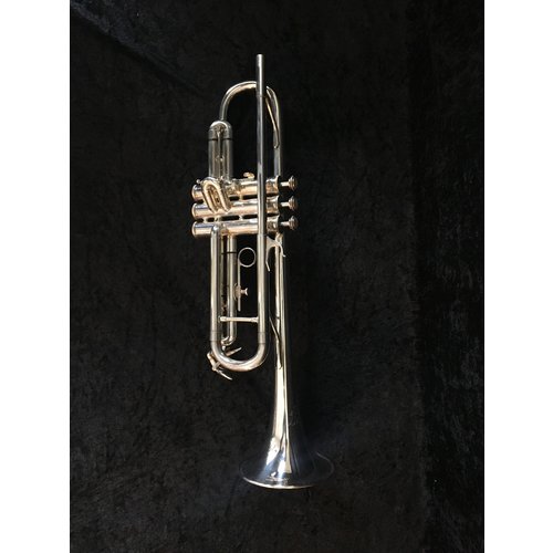 Super Artist USA Trumpet Super Artist USA Trumpet