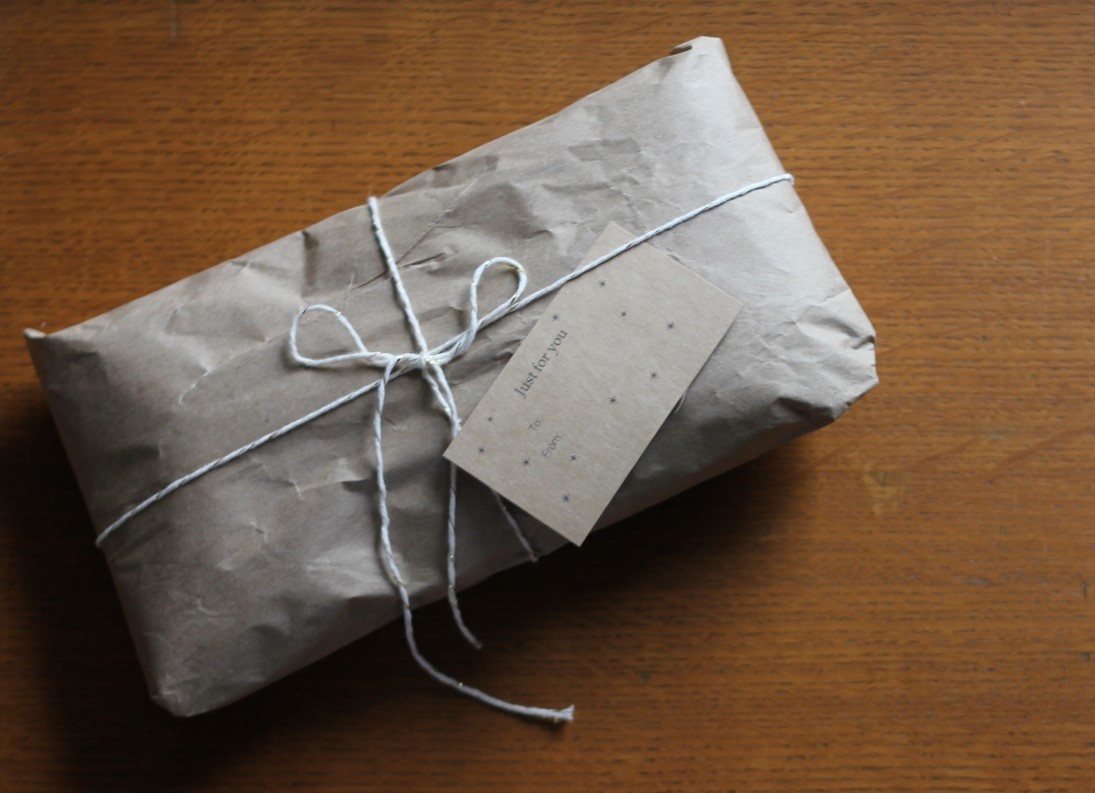 Gift Wrapping - The Mariner's Daughter