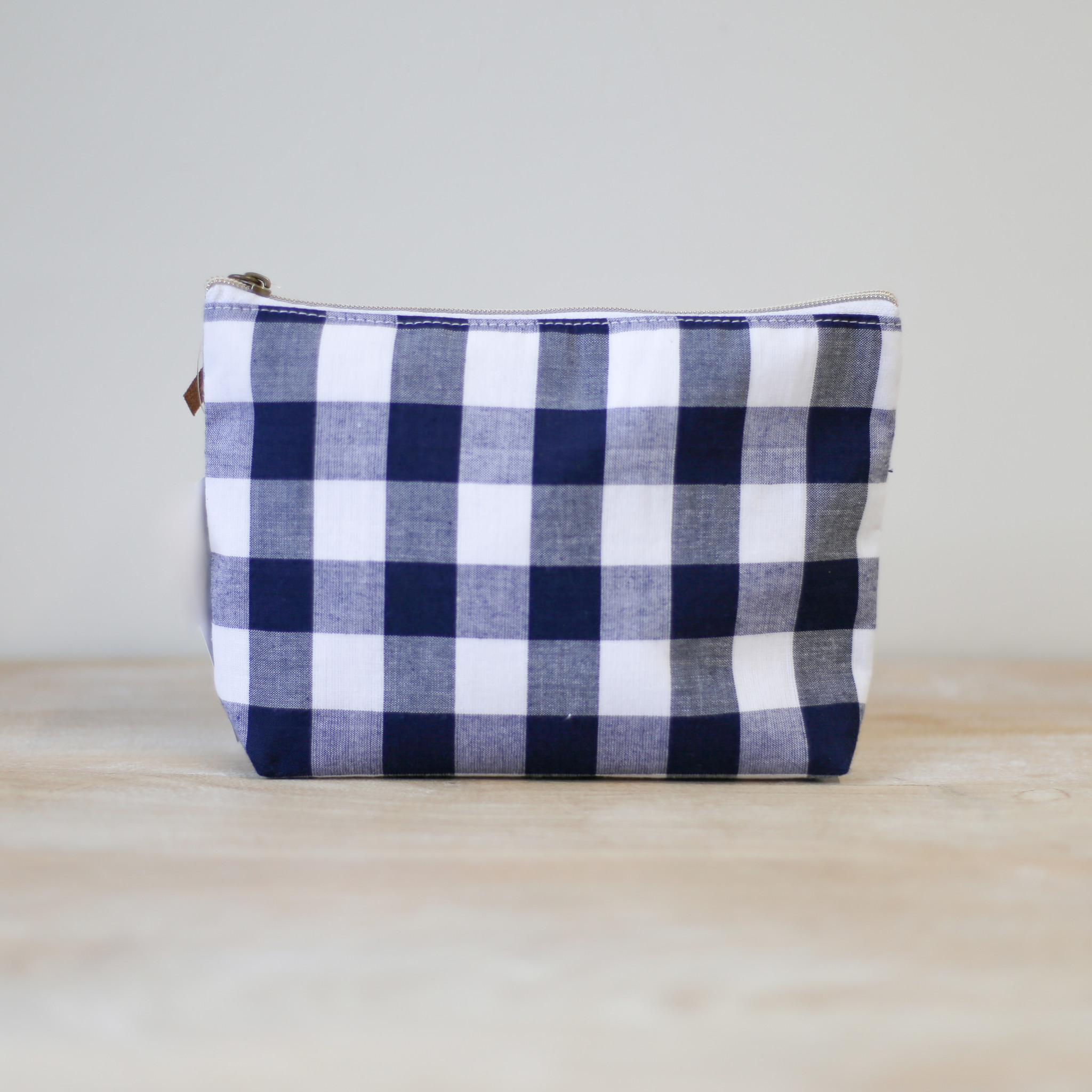 NAVY/WHT Cosmetic Bag
