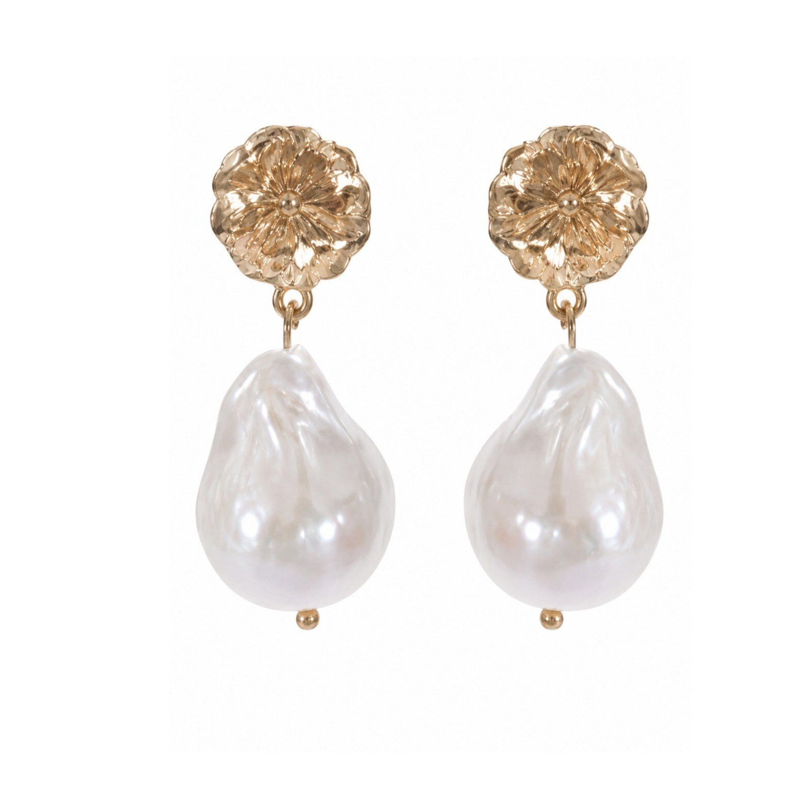 Sanibel Pearl Earrings 1.5"