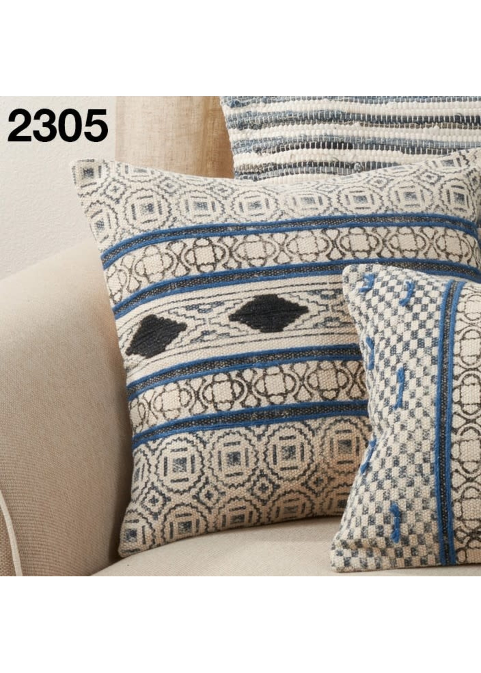 Saro 2305.BL20SD Boho Rug Pillow 20" Square Down Filled Blue