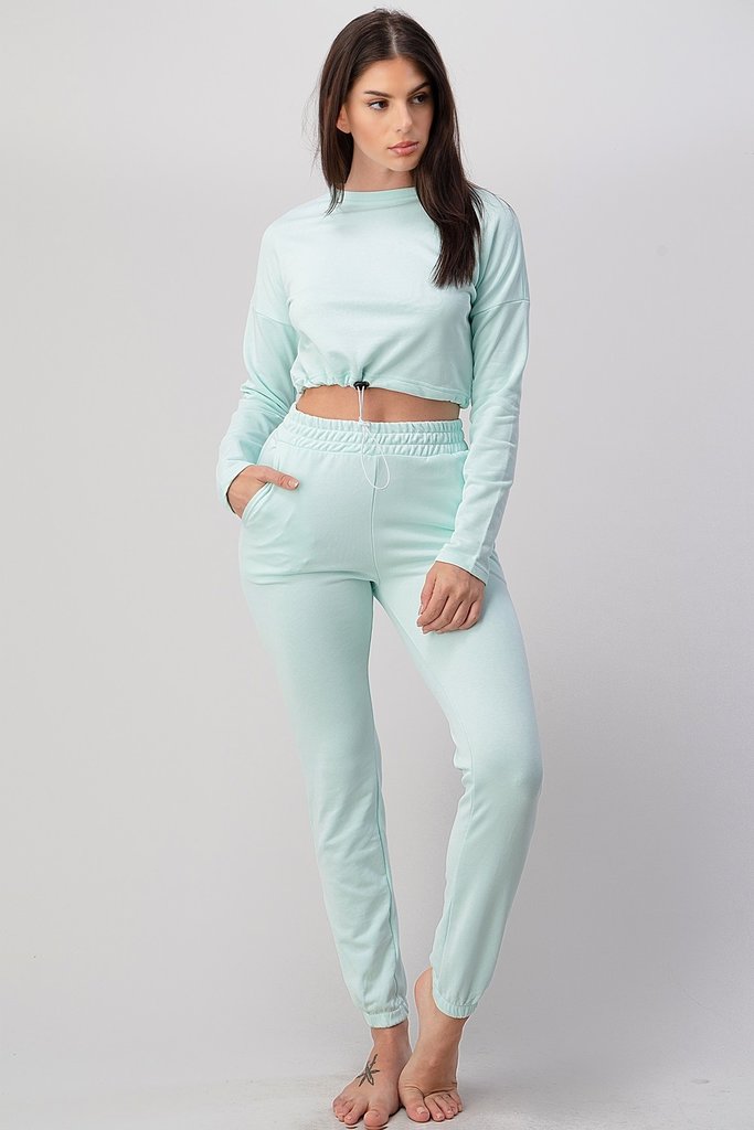The Free Yoga New Direction Set Joggers // Mint