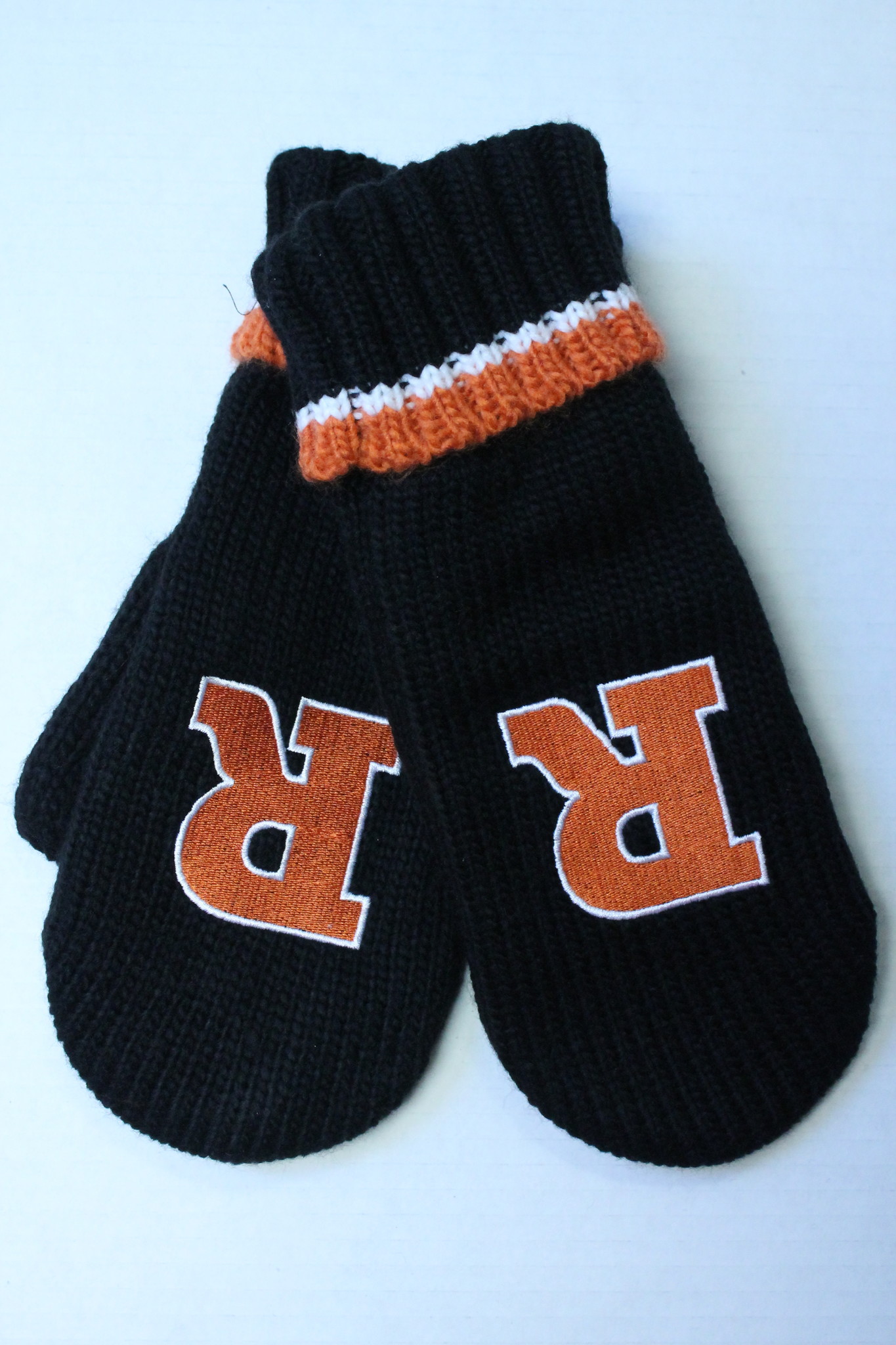 Mittens Bardown "R"