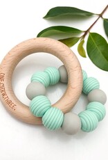 OneChewThree OneChewThree Beehive Silicone and Beech Wood Teether
