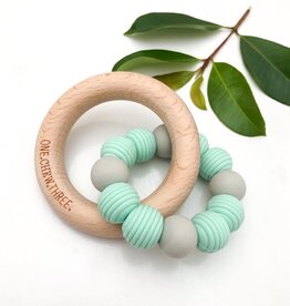 OneChewThree OneChewThree Beehive Silicone and Beech Wood Teether