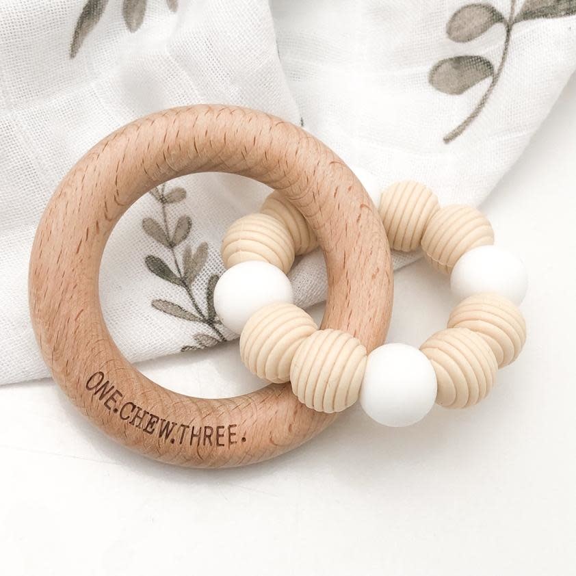 OneChewThree OneChewThree Beehive Silicone and Beech Wood Teether
