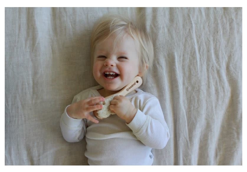 Haakaa Goat Wool Baby Hair Brush Sweet Lullabies