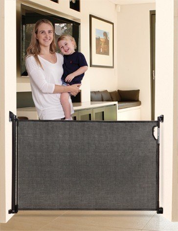 Dreambaby Dreambaby Black Retractable Gate