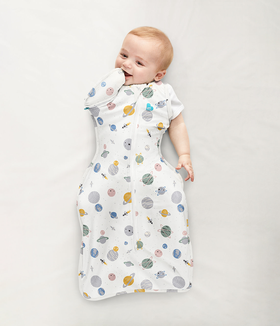 Love To Dream Love to Dream Swaddle Up™ Transition Bag Lite 0.2 TOG Space Print White - Designer Collection