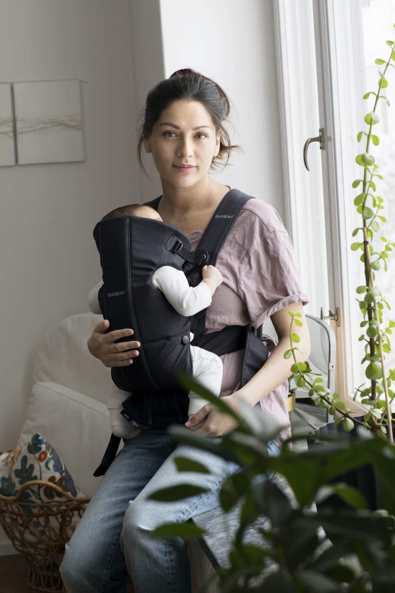 BabyBjorn BabyBjorn Baby Carrier Mini Woven