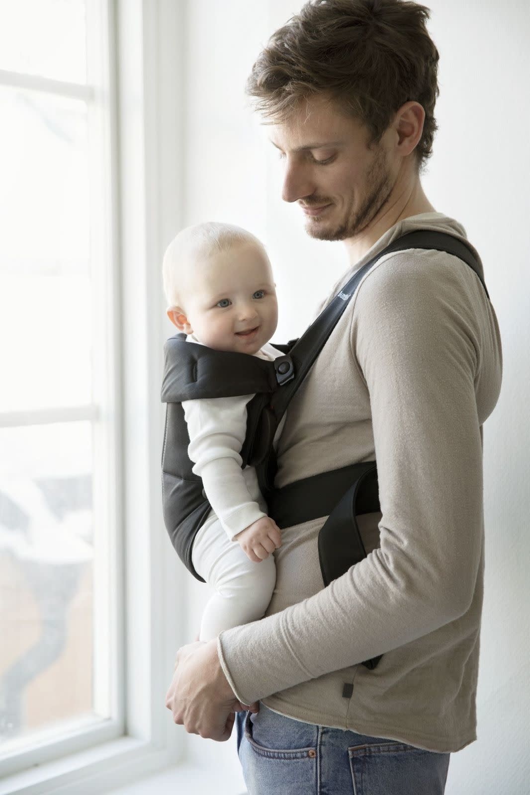 BabyBjorn BabyBjorn Baby Carrier Mini Cotton