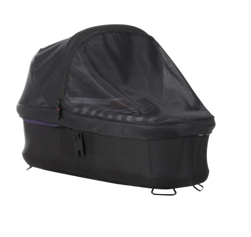 Mountain Buggy Mountain Buggy duet™ carrycot plus mesh cover