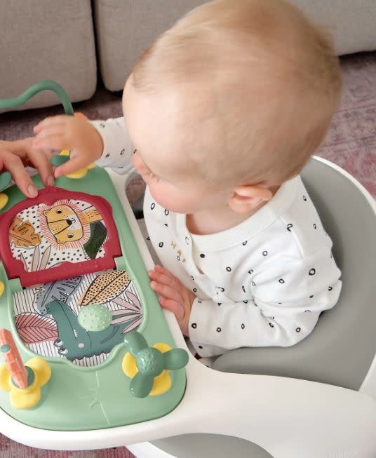 Mamas & Papas Mamas & Papas Snug Floor Seat with Activity Tray - Pebble Grey