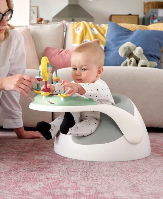 Mamas & Papas Mamas & Papas Snug Floor Seat with Activity Tray - Pebble Grey