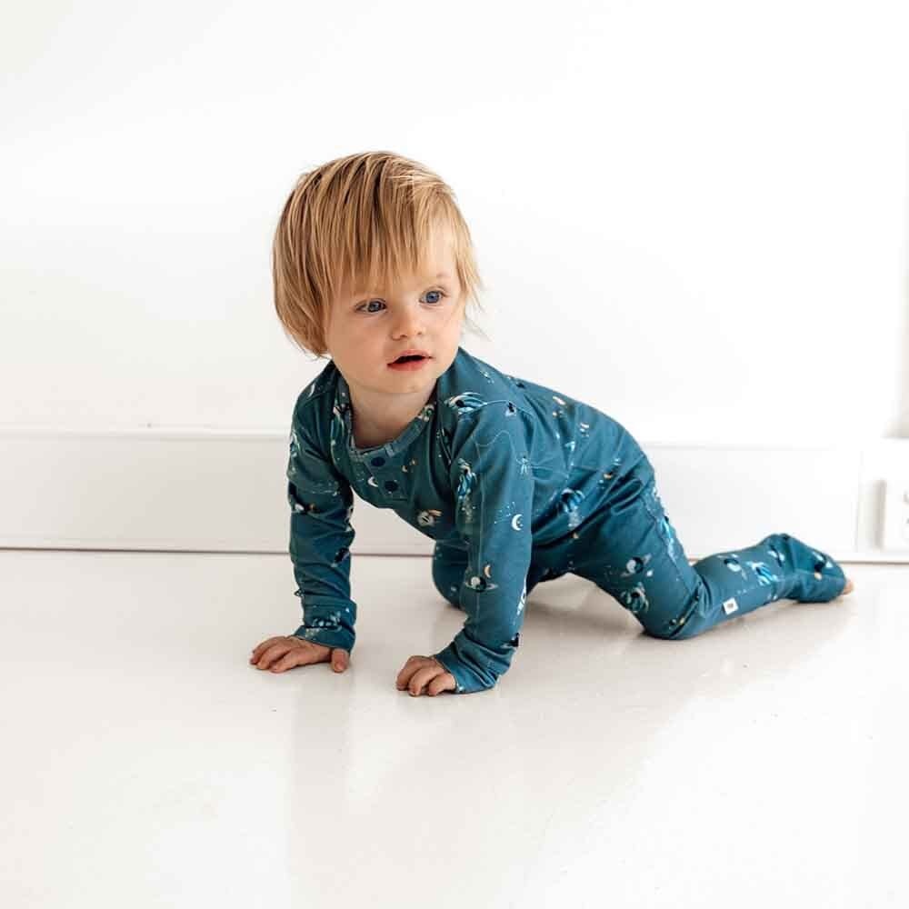 Snuggle Hunny Kids Snuggle Hunny Rocket Organic Growsuit