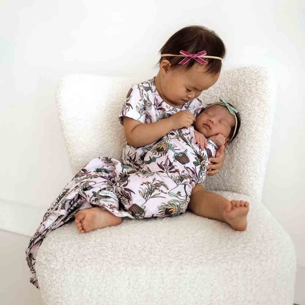Snuggle Hunny Kids Snuggle Hunny Banksia Organic Jersey Wrap & Topknot Set