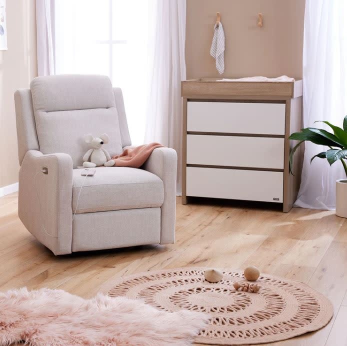 Il Tutto iL Tutto Henry Electric Recliner/Swivel Glider