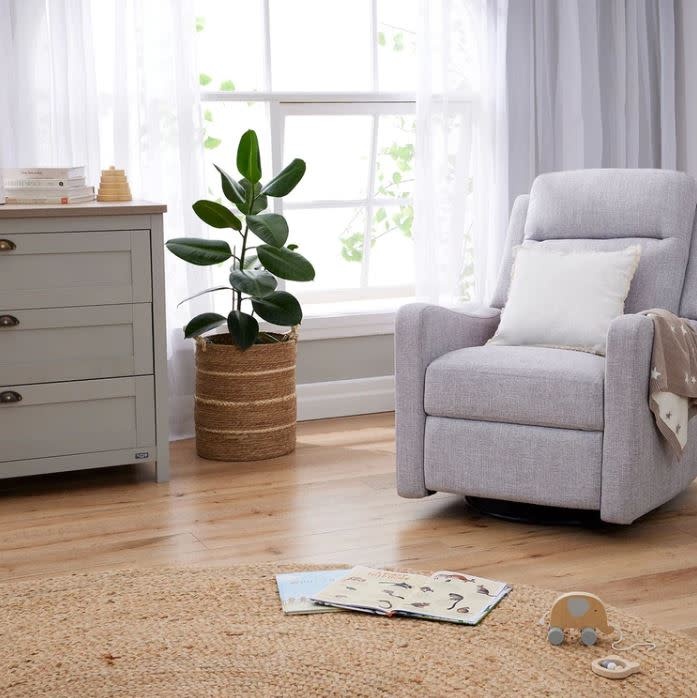 Il Tutto iL Tutto Henry Electric Recliner/Swivel Glider