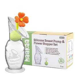 Haakaa Haakaa Gen. 2 Silicone Breast Pump & White Flower Stopper Giftbox (100ml)