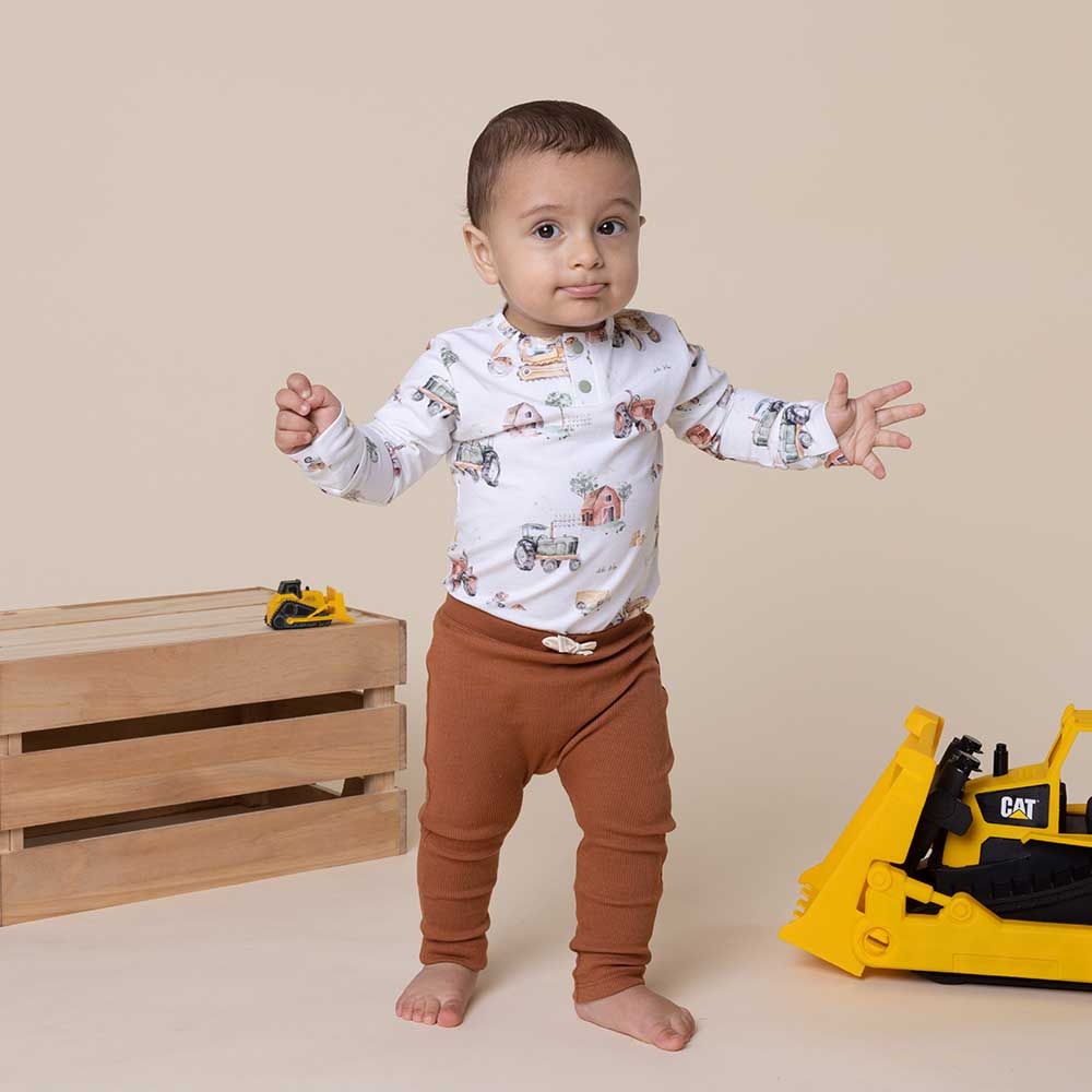 Snuggle Hunny Kids Snuggle Hunny Diggers & Tractors Long Sleeve Organic Bodysuit