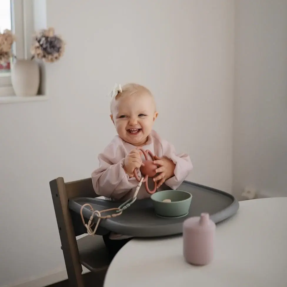 Mushie Mushie Long Sleeved Bib
