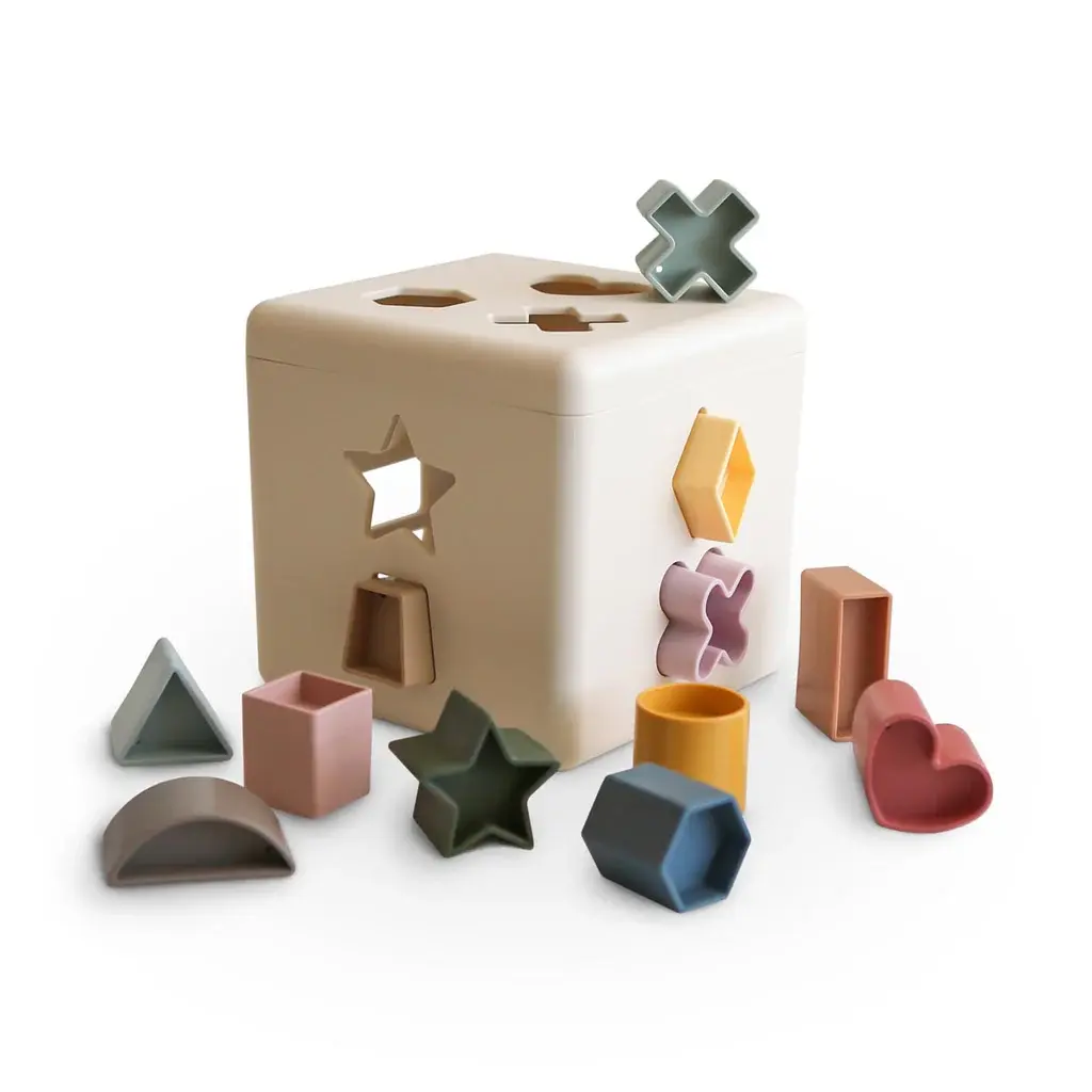 Mushie Mushie Shape Sorting Box Colour Mix