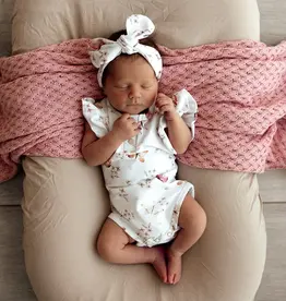 Snuggle Hunny Kids Snuggle Hunny Butterfly Short Sleeve Organic Bodysuit with Frill