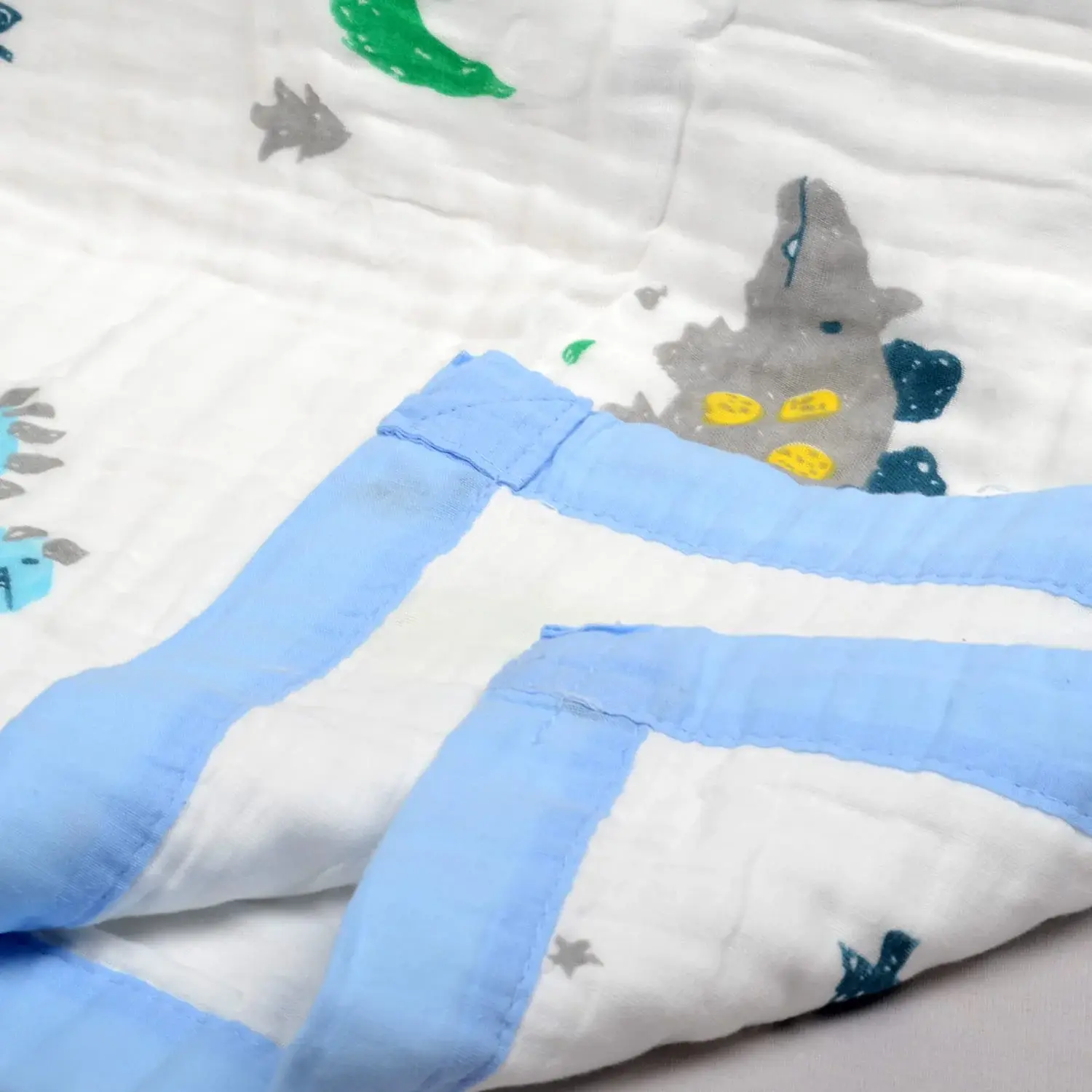Bub2Kids Bub2Kids 6 Layer Muslin Blanket 100% Organic Cotton - Dinasour & Mountain