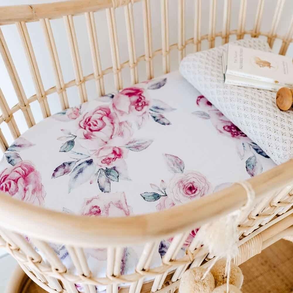 Snuggle Hunny Kids Snuggle Hunny Bassinet Sheet / Change Pad Cover - Lilac Skies