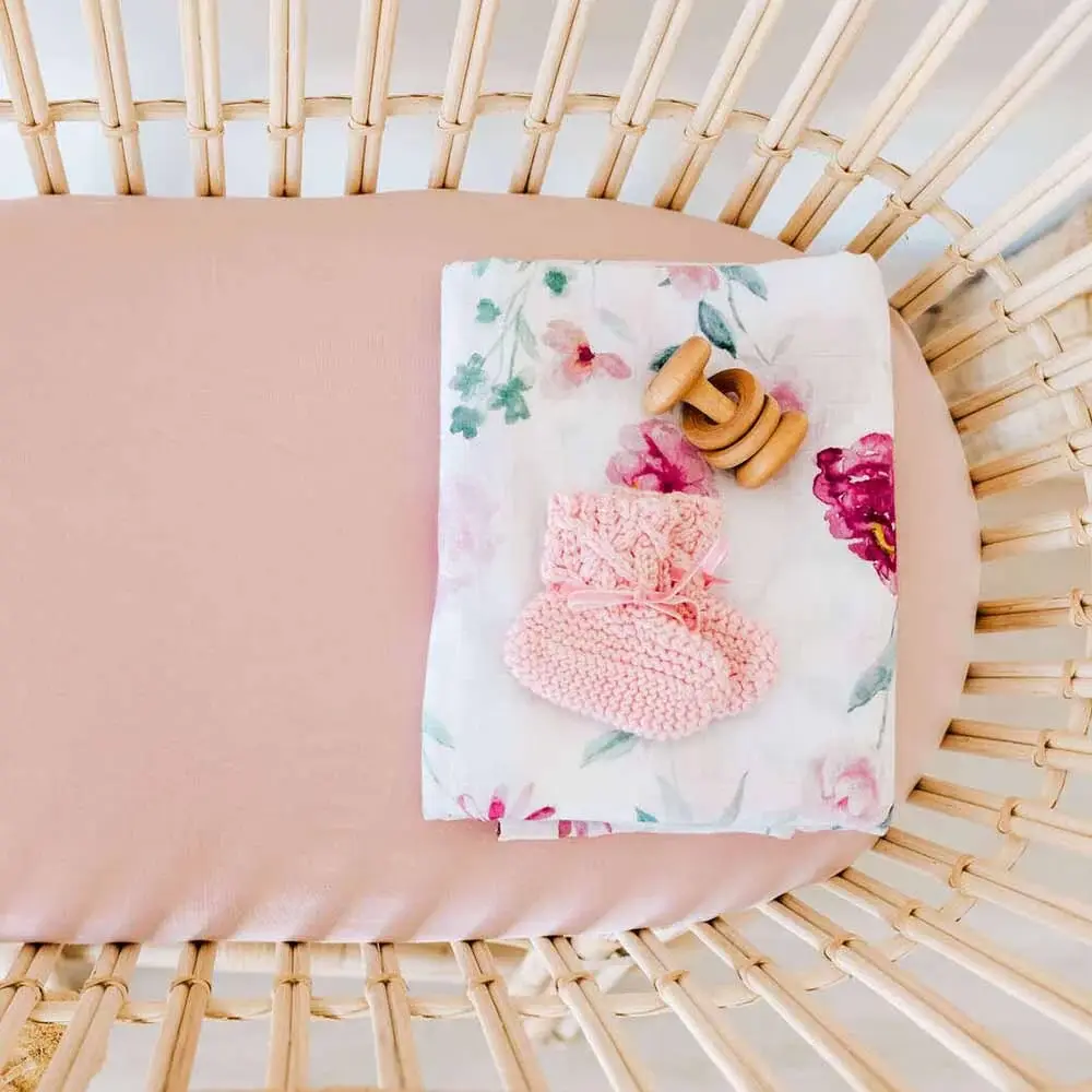 Snuggle Hunny Kids Snuggle Hunny Bassinet Sheet / Change Pad Cover - Lullaby Pink