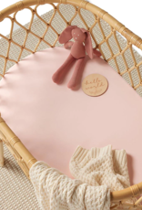 Snuggle Hunny Kids Snuggle Hunny Organic Bassinet Sheet / Change Pad Cover Baby Pink